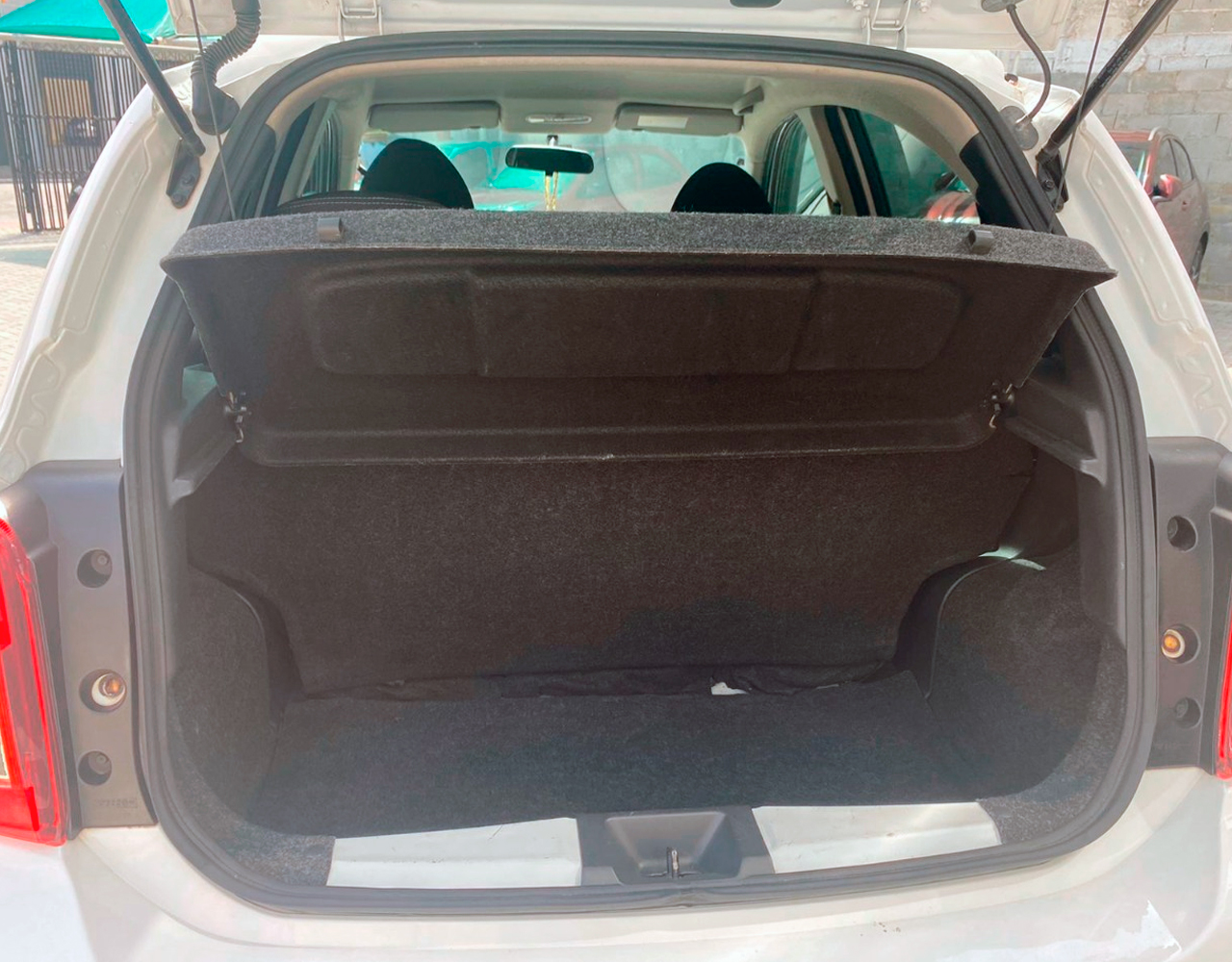 NISSAN-MARCH-2019-07